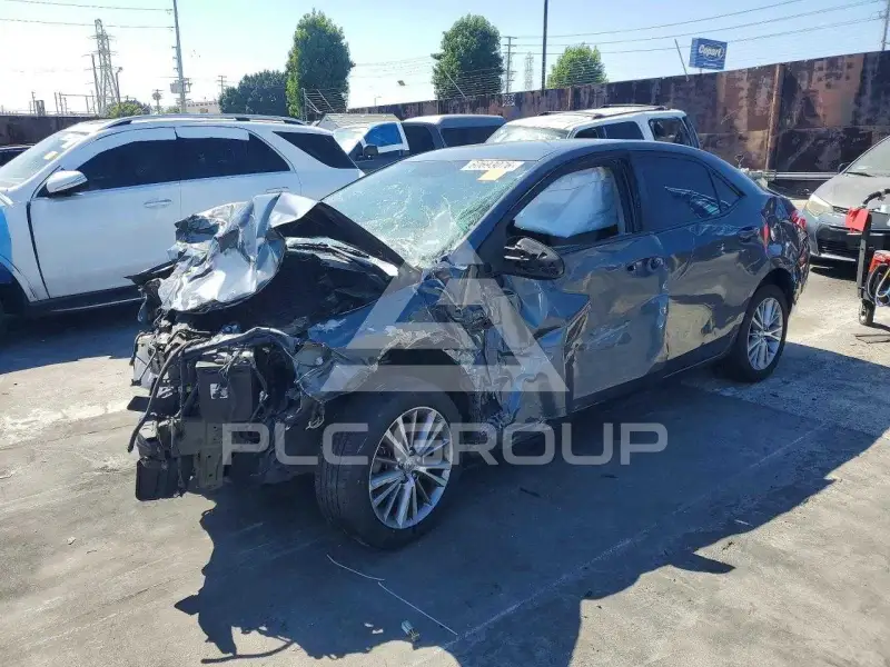 2015 Toyota COROLLA фото