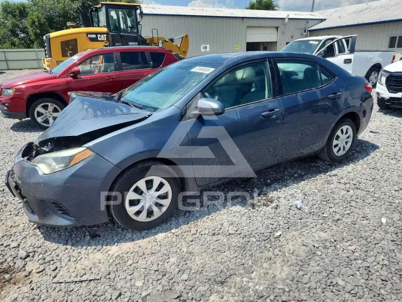 2015 Toyota COROLLA фото