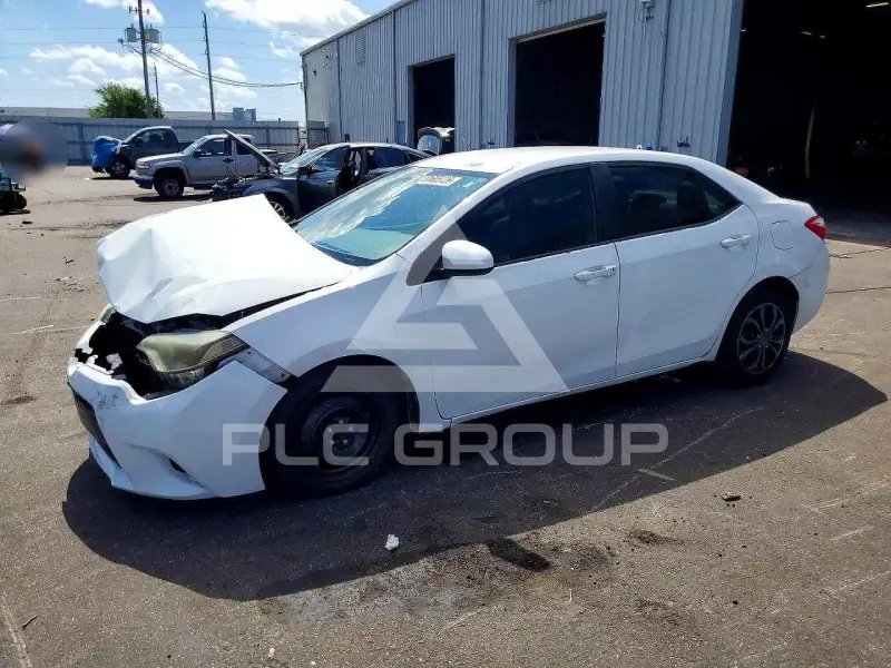 2015 Toyota COROLLA фото