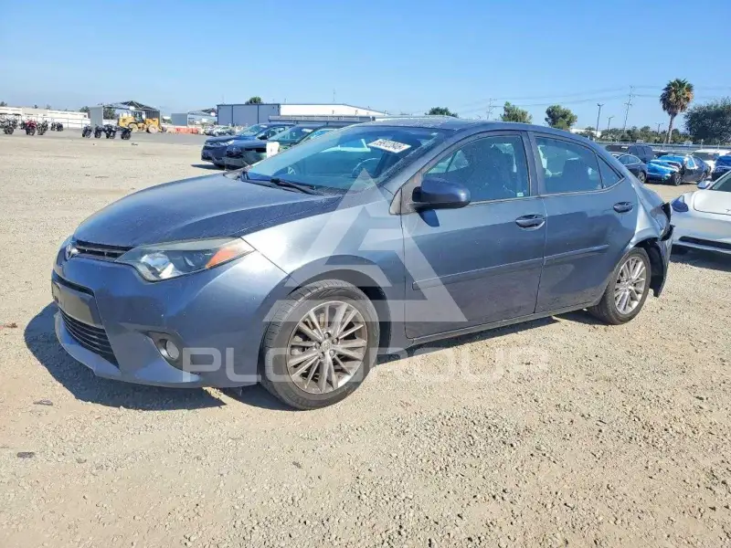 2015 Toyota COROLLA фото