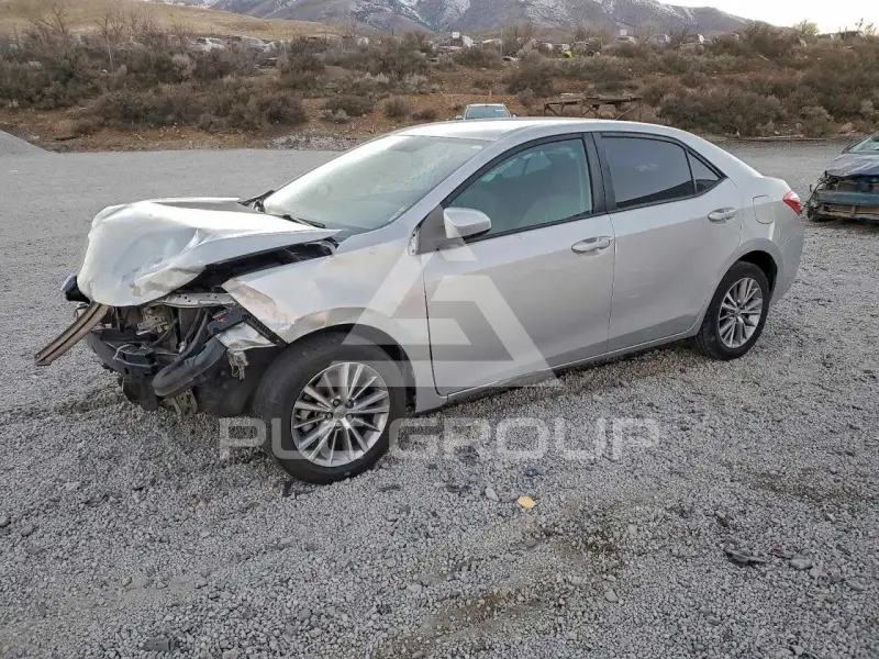 2015 Toyota COROLLA фото
