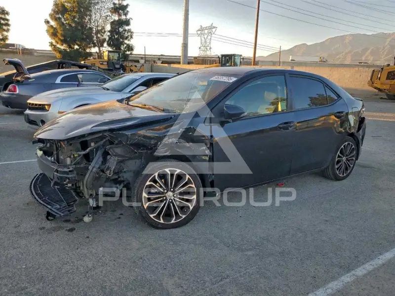 2015 Toyota COROLLA фото