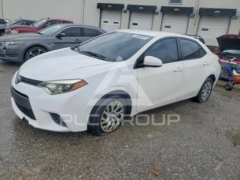 2015 Toyota COROLLA фото