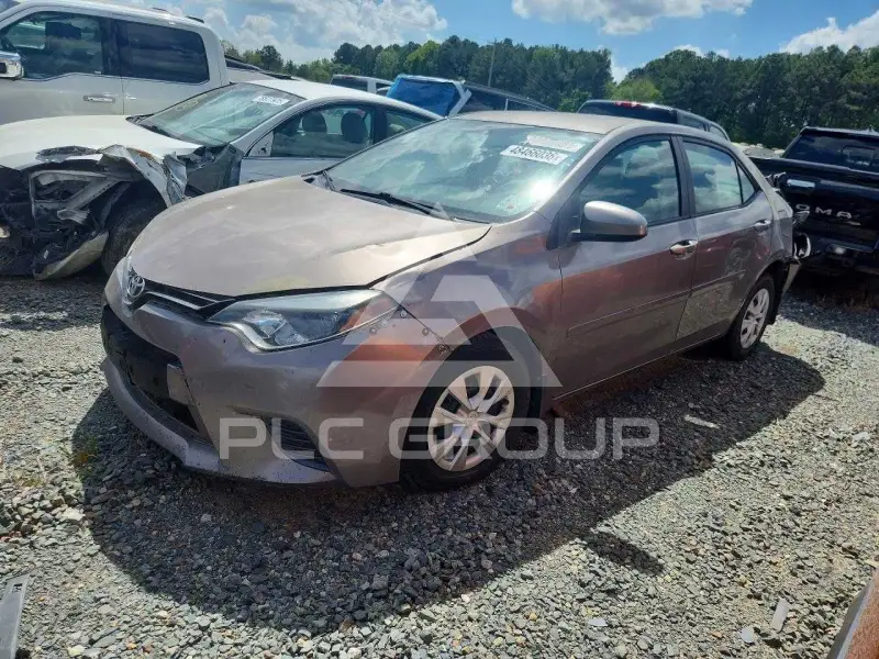 2015 Toyota COROLLA фото