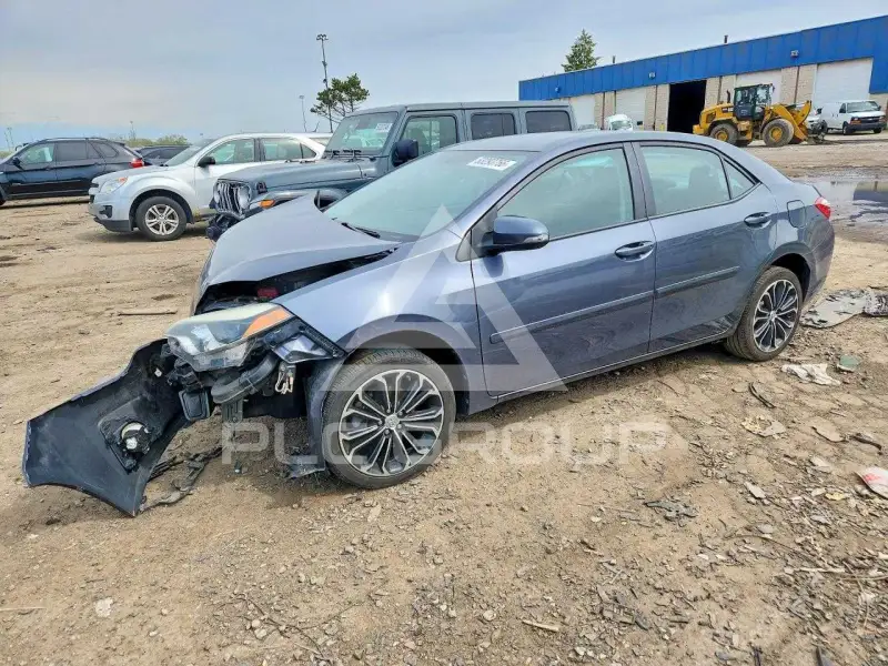 2015 Toyota COROLLA фото