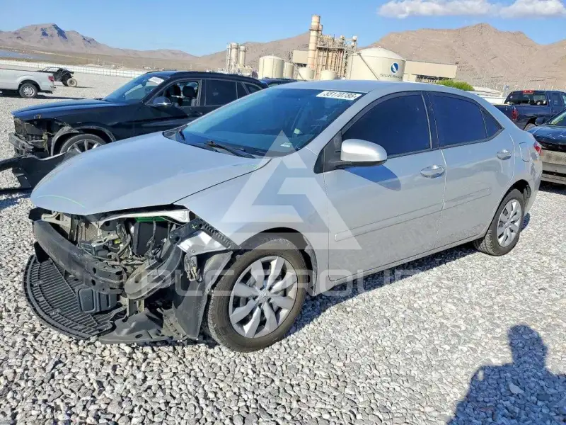 2015 Toyota COROLLA фото