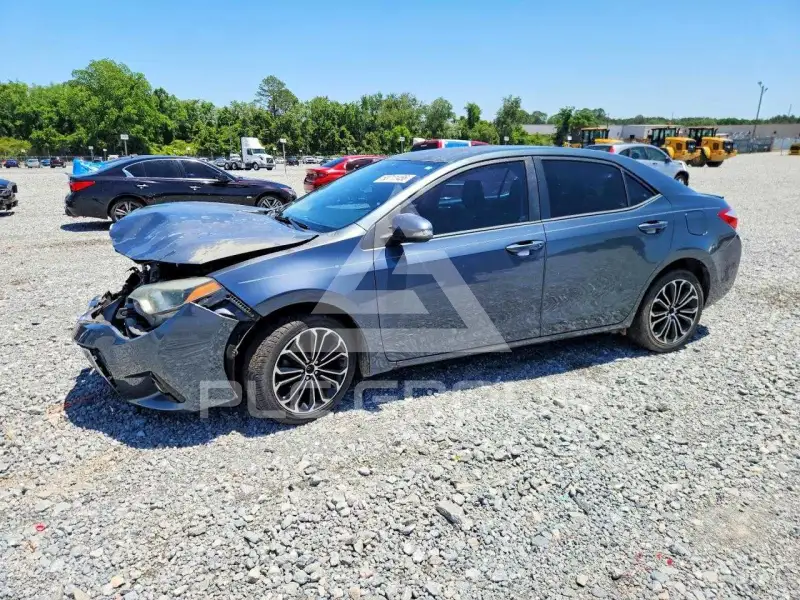 2015 Toyota COROLLA photo