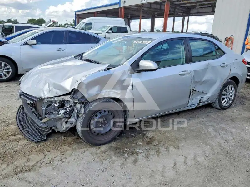 2015 Toyota COROLLA фото