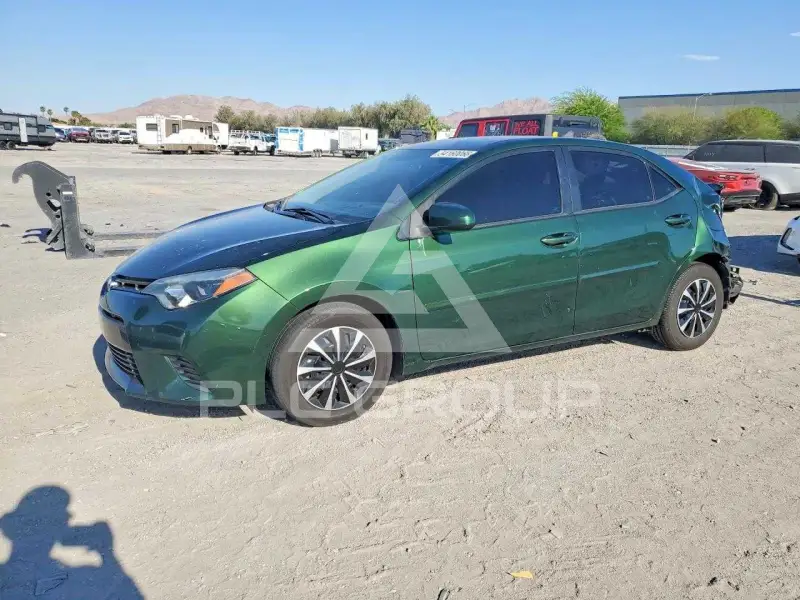 2015 Toyota COROLLA фото