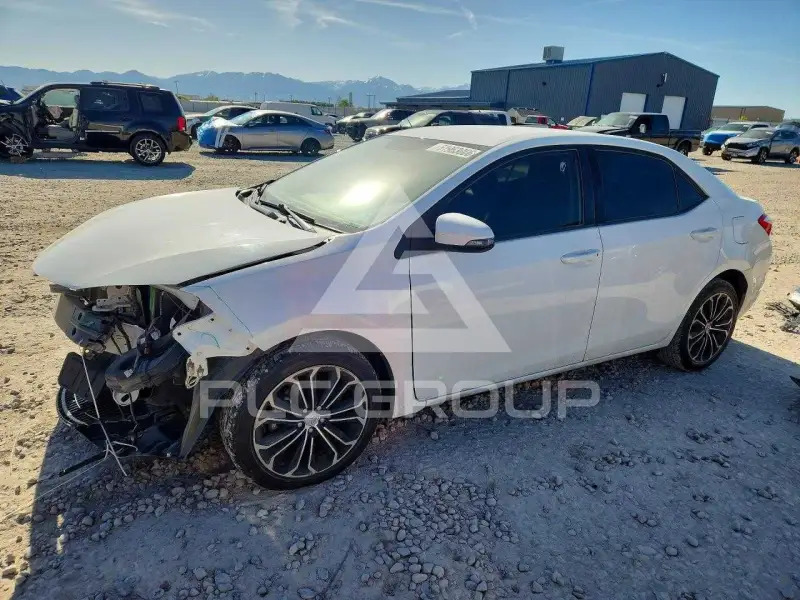 2015 Toyota COROLLA photo
