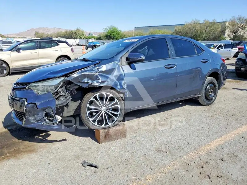 2015 Toyota COROLLA фото