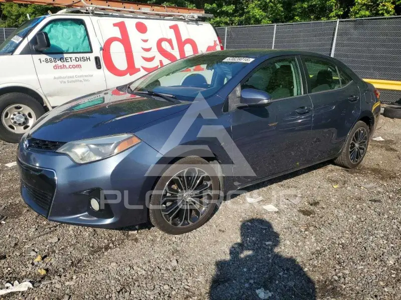 2015 Toyota COROLLA фото
