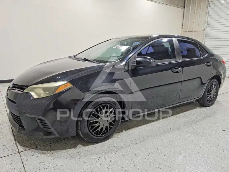 2015 Toyota COROLLA фото