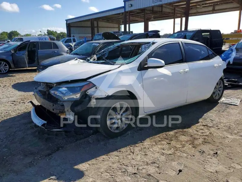 2015 Toyota COROLLA фото