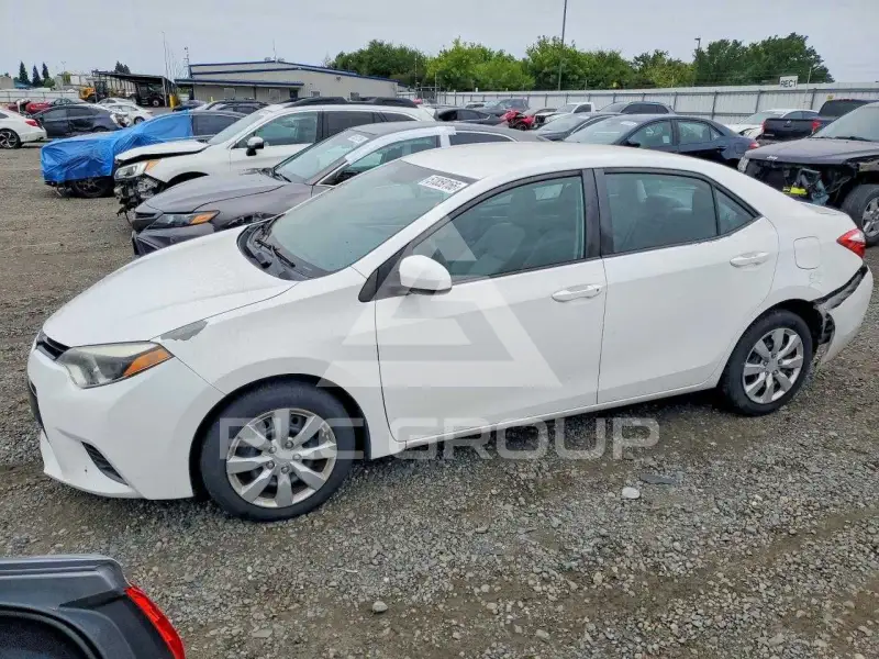 2015 Toyota COROLLA photo