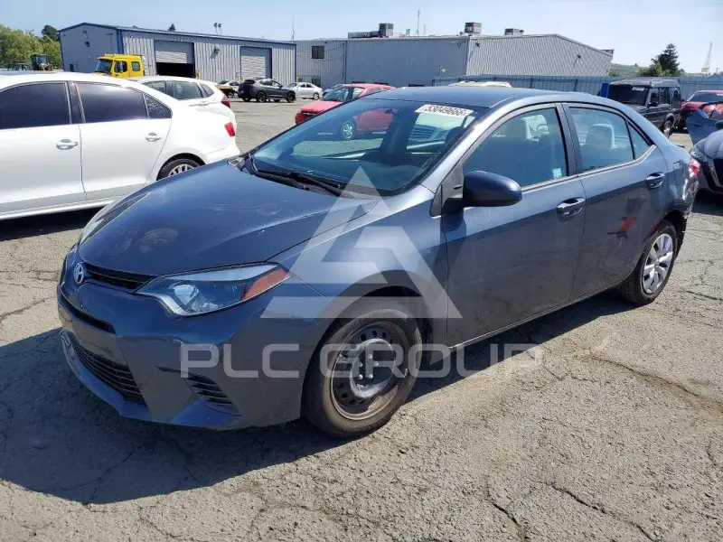 2015 Toyota COROLLA фото