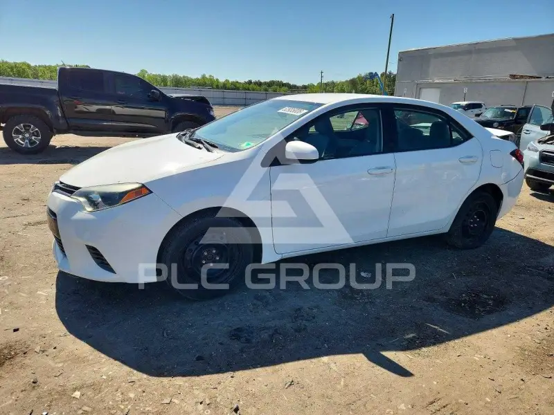 2015 Toyota COROLLA фото