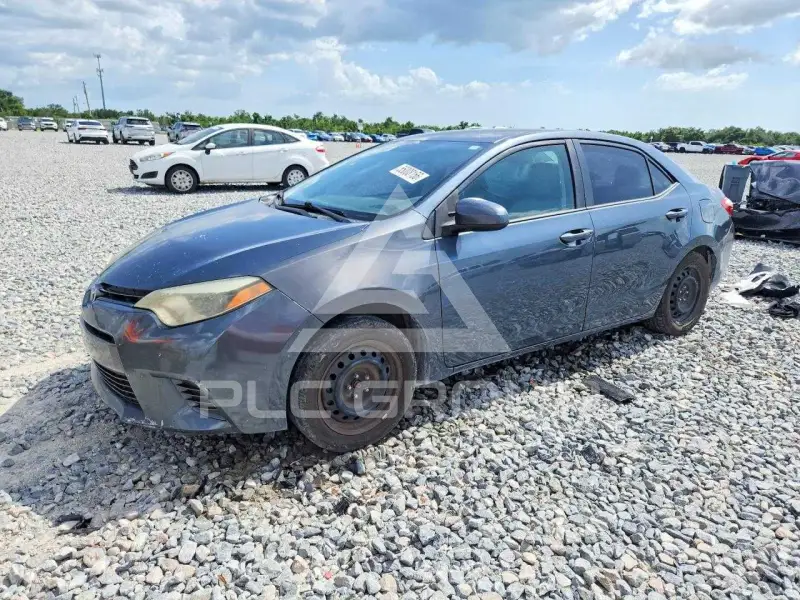 2015 Toyota COROLLA фото