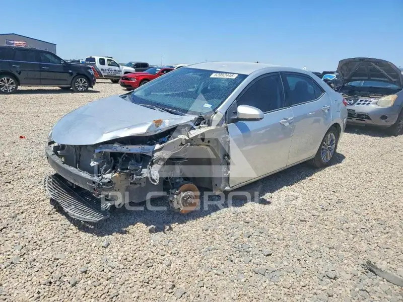 2015 Toyota COROLLA фото