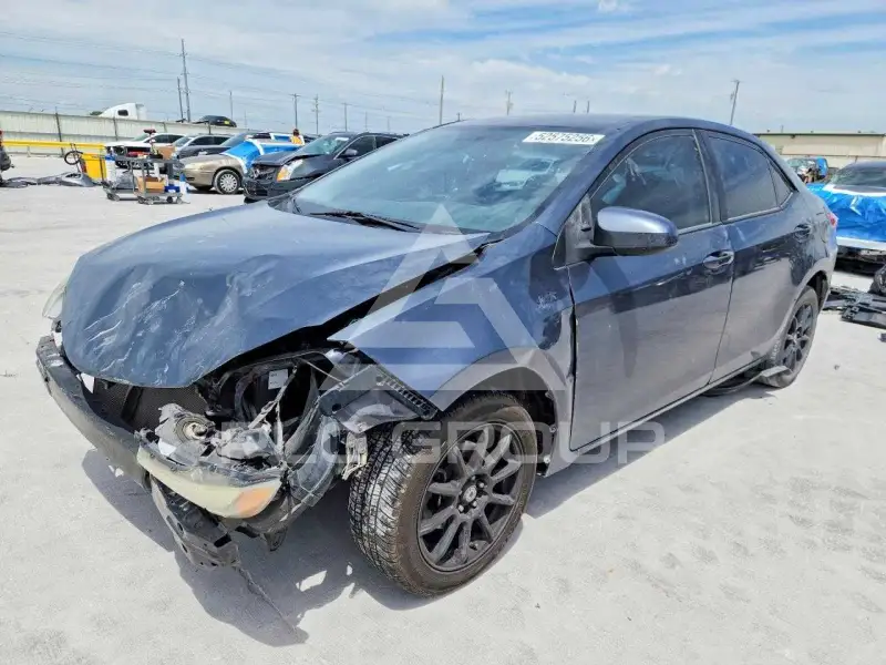 2015 Toyota COROLLA фото