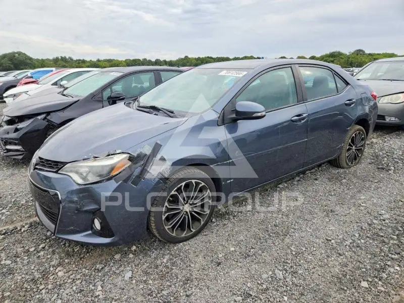 2015 Toyota COROLLA фото