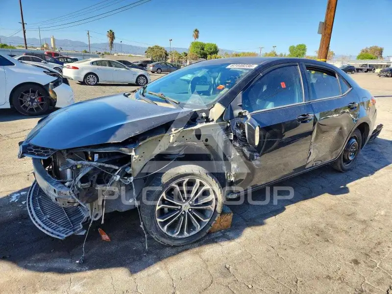 2015 Toyota COROLLA фото