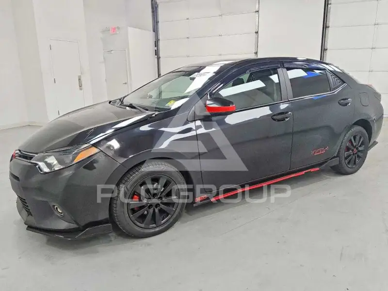 2015 Toyota COROLLA фото
