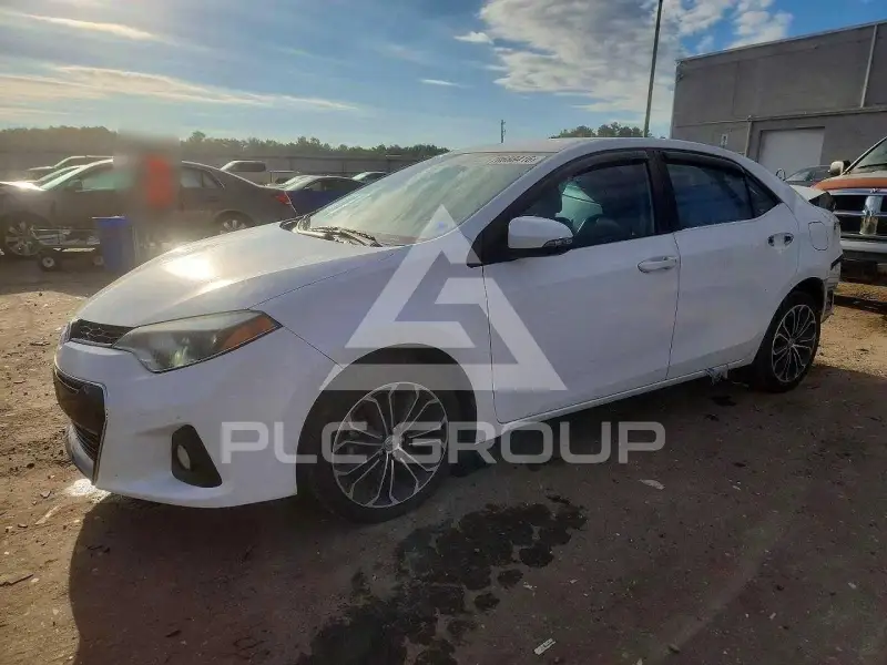 2015 Toyota COROLLA фото