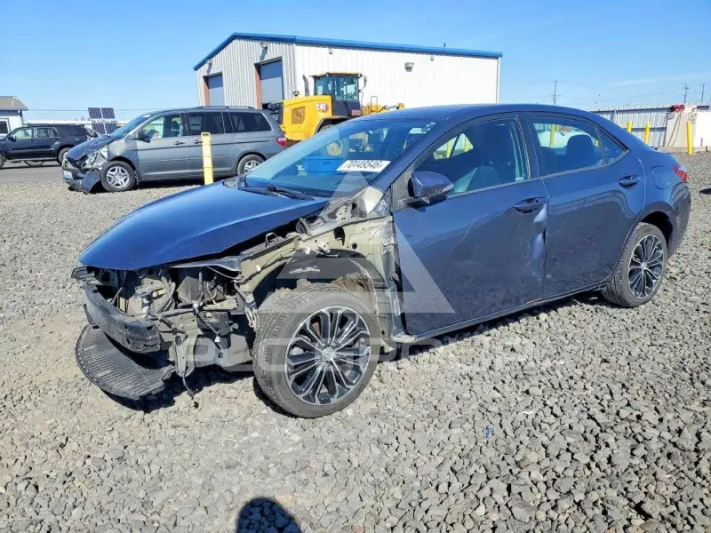2015 Toyota COROLLA фото