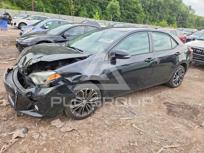 2015 Toyota COROLLA фото