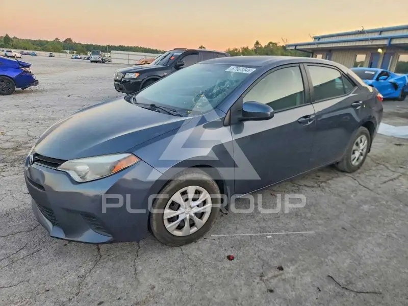 2015 Toyota COROLLA фото