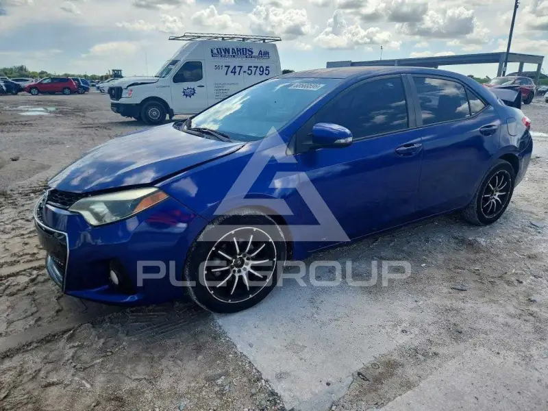 2015 Toyota COROLLA photo