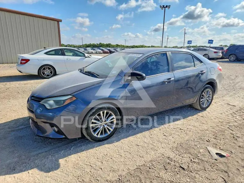 2015 Toyota COROLLA фото