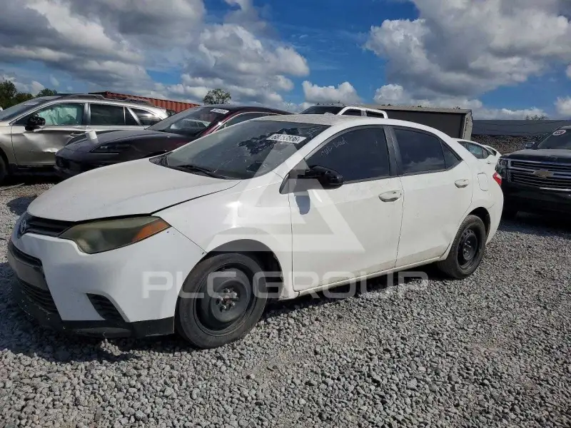 2015 Toyota COROLLA фото