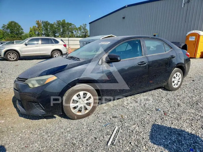 2015 Toyota COROLLA фото