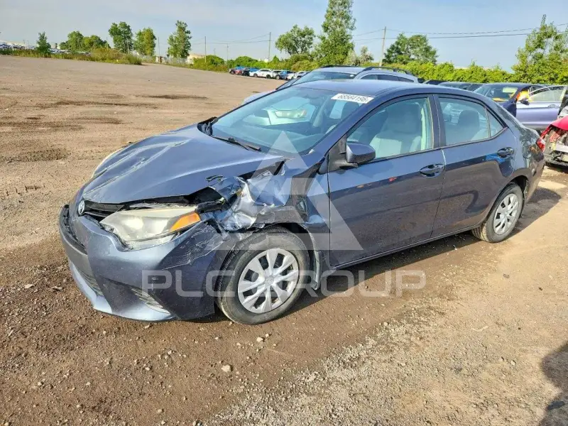 2015 Toyota COROLLA фото