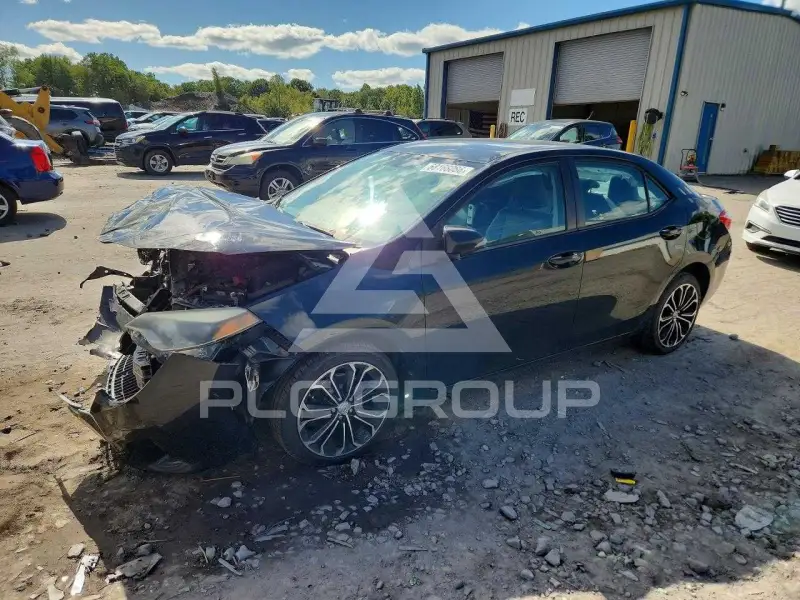 2015 Toyota COROLLA фото