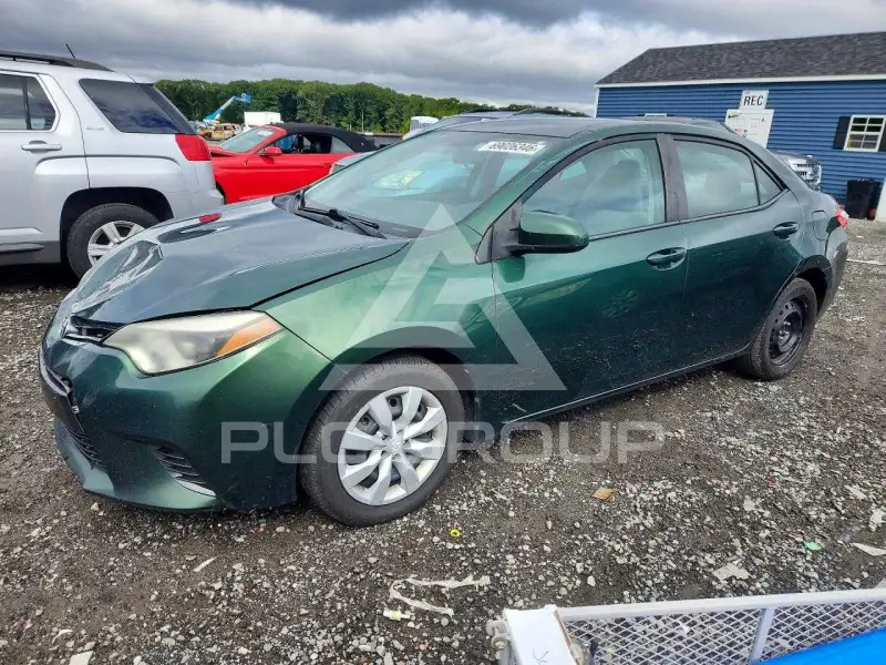 2015 Toyota COROLLA фото