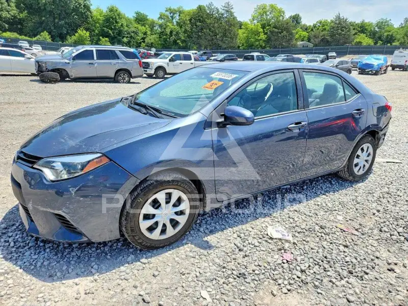 2015 Toyota COROLLA photo