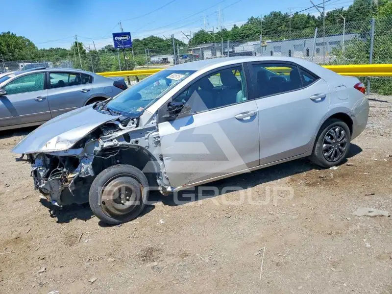 2015 Toyota COROLLA photo