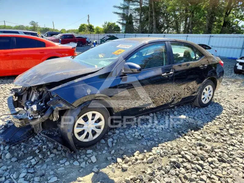 2015 Toyota COROLLA фото