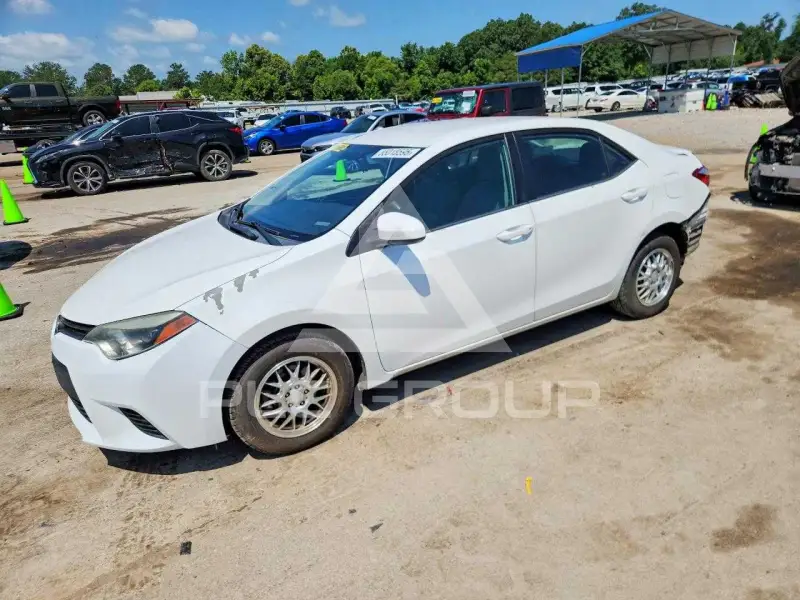 2015 Toyota COROLLA фото