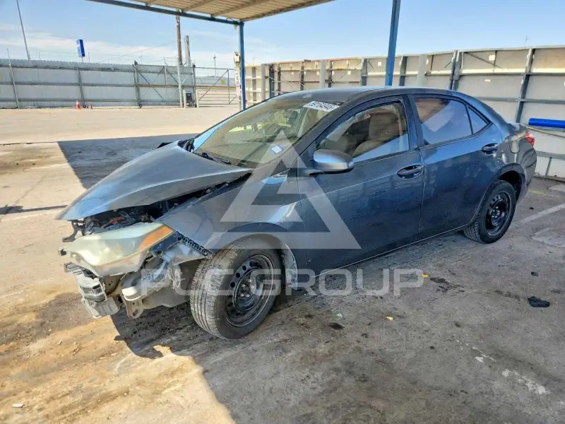 2015 Toyota COROLLA фото