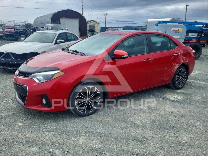 2015 Toyota COROLLA фото