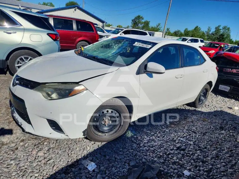 2015 Toyota COROLLA фото
