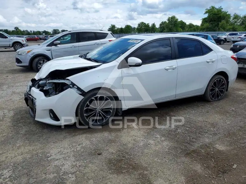 2015 Toyota COROLLA фото