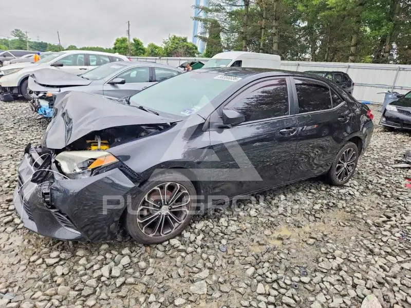 2015 Toyota COROLLA фото