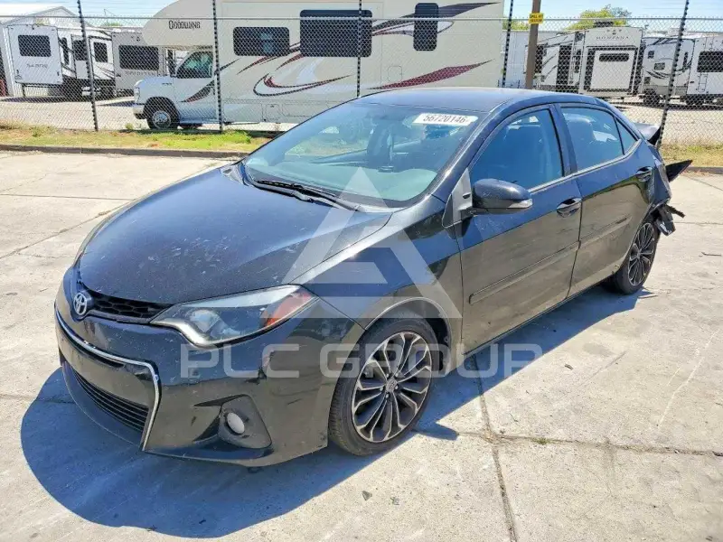 2015 Toyota COROLLA фото
