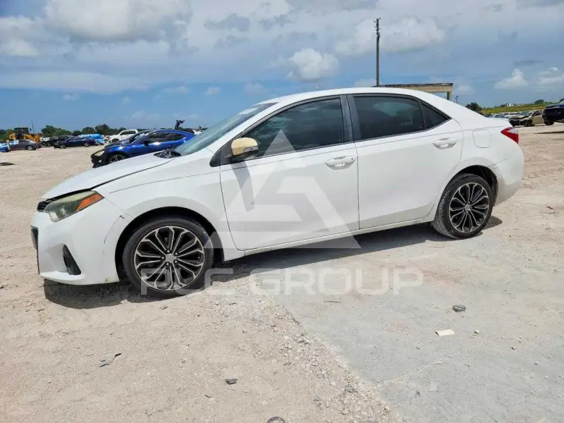 2015 Toyota COROLLA photo
