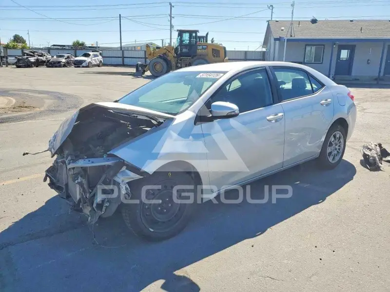 2015 Toyota COROLLA фото